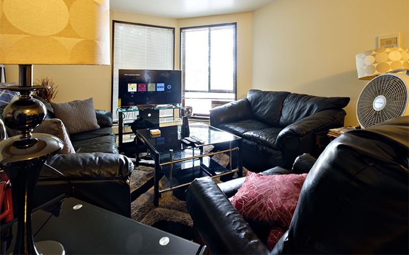 Greenwood Park Apartments unit living room