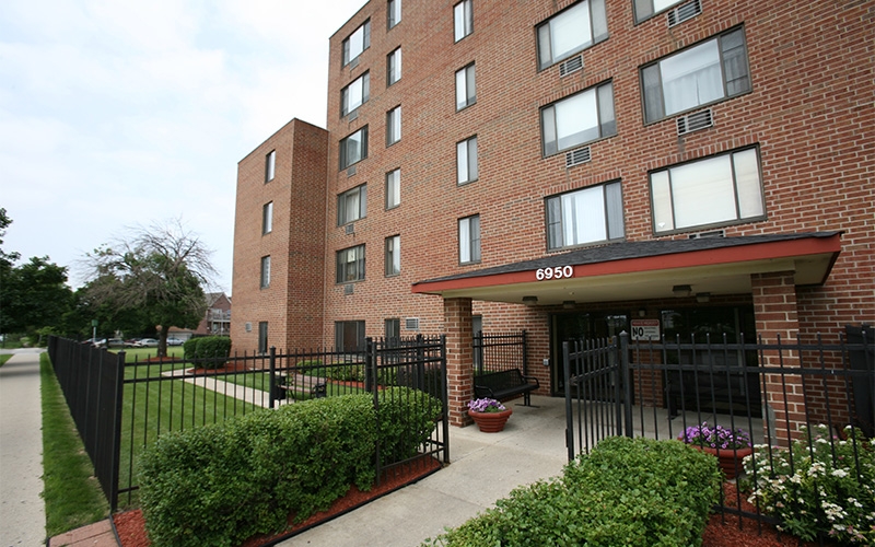 Simple Affordable Apartments For Rent In Lafayette with Modern Garage