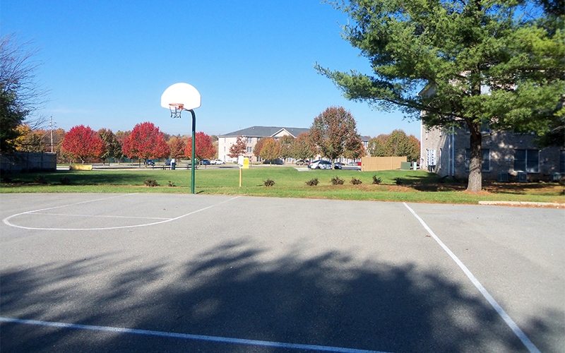 Washington Gardens basketball court