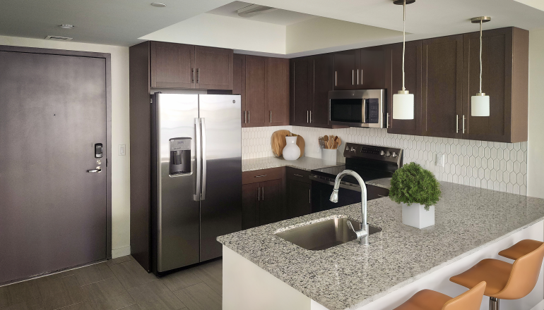 Meridian Point Midrise kitchen